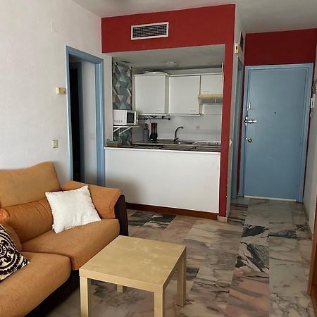 Apartamento Cerca Del Aereopuerto Sevilha Exterior foto